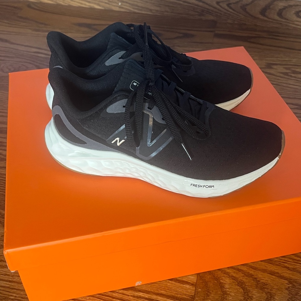 Size 7 Women’s New Balance Fresh Foam Athletic Shoes